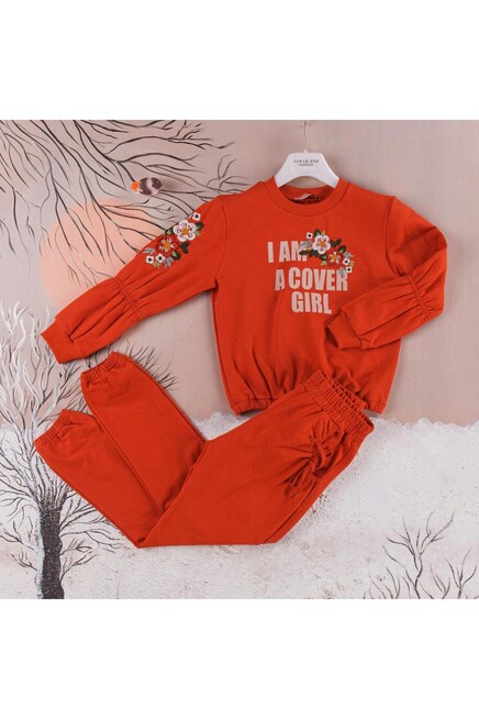 Спортивный костюм