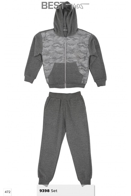 Спортивный костюм