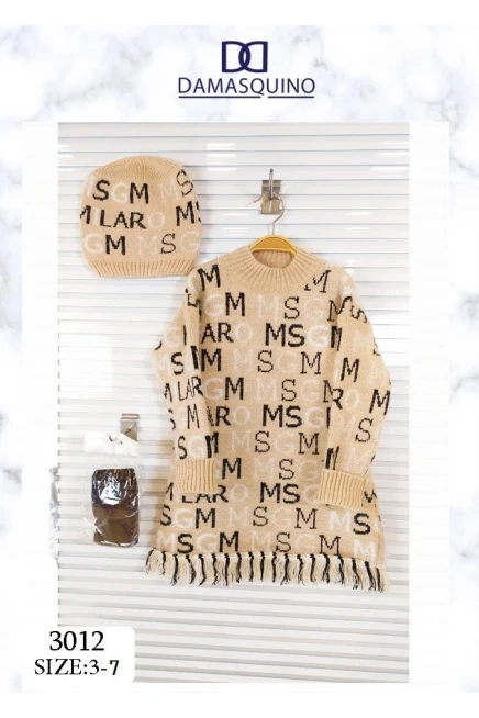 Bereli Çorapli Desenli Triko Elbise