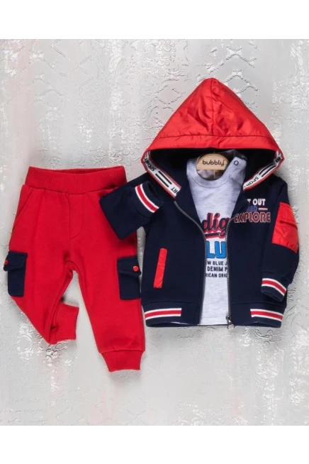 Спортивный костюм