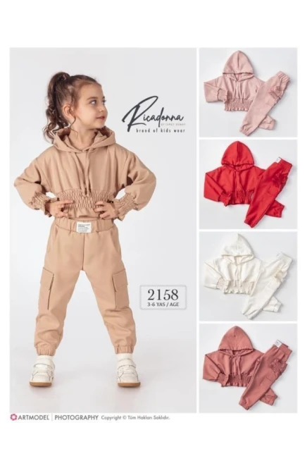 Şapkali Büzgü Detayli Eşofman Takimi