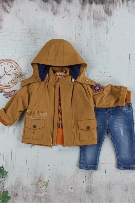 Baskili Sweatshirt Peluş Kapüşonlu Mont Kot Pantolon Tk