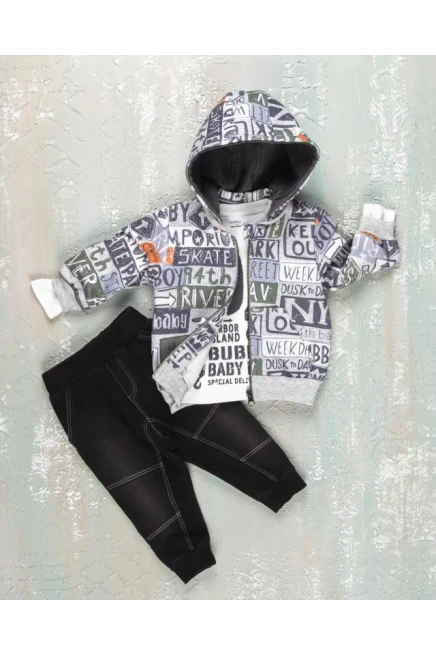 Спортивный костюм