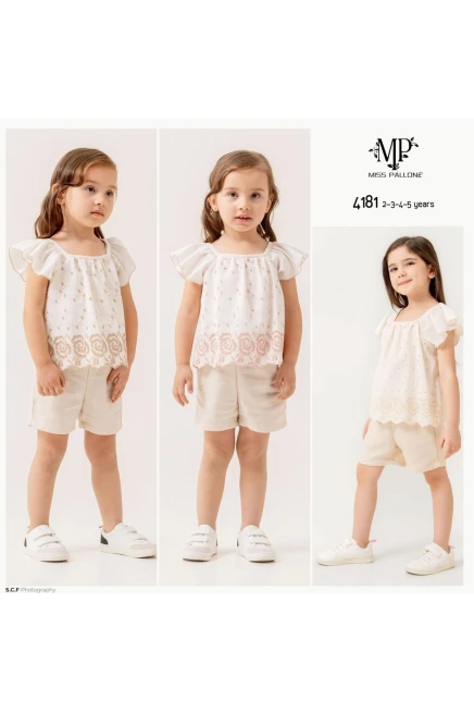 Çiçek Baskılı Bluzlu Şortlu Takım