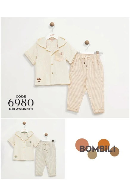 Kapüşonlu Gömlekli Çizgili Pantolonlu Takım