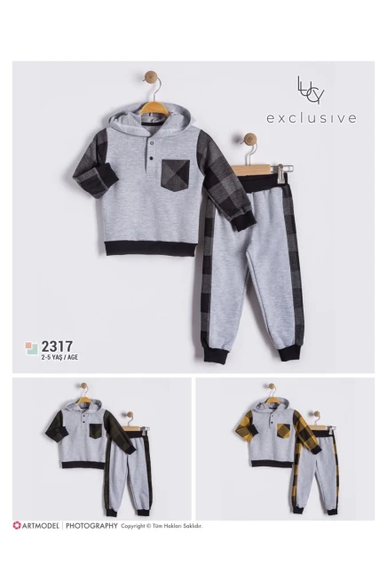 Kapüşonlu Eşofman Takımı