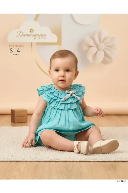 Nakişli Tişört Kapüşonlu Kareli Ceket Cepli Pantolon Takim