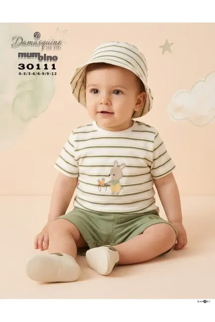 Tişörtlü Şort Takım