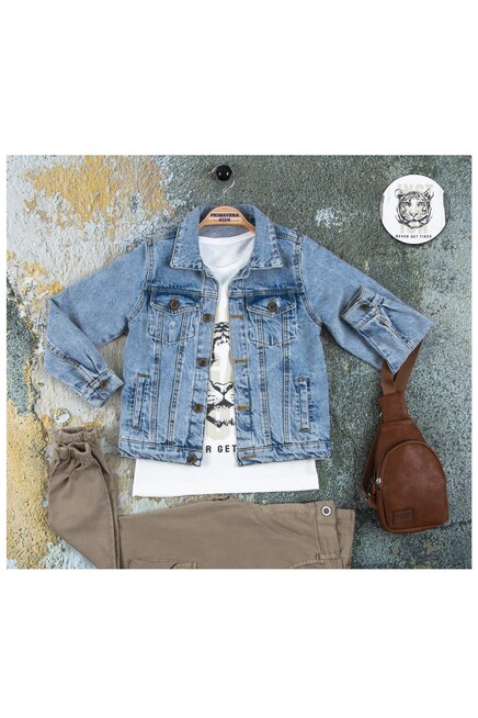 Костюм с пиджаком и брюками