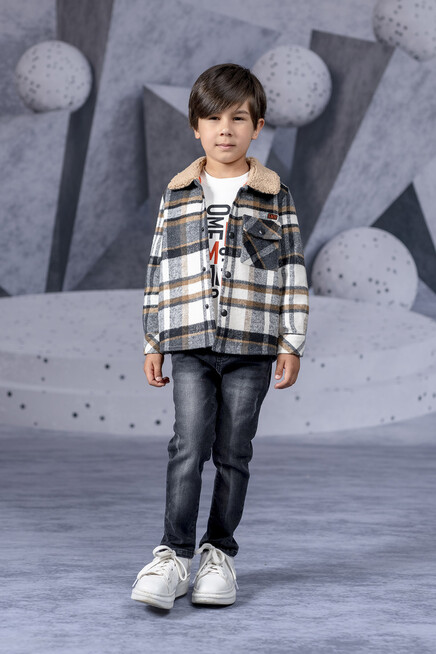 Sweatshirt Kareli Gömlek Ceketli Kot Pantolon Takım