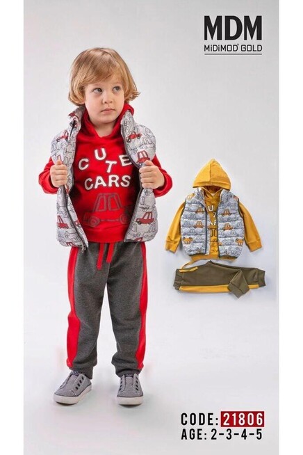 Спортивный костюм