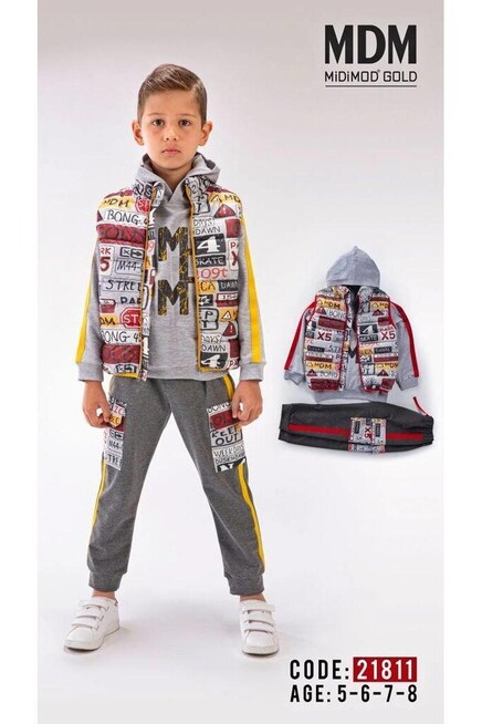 Спортивный костюм