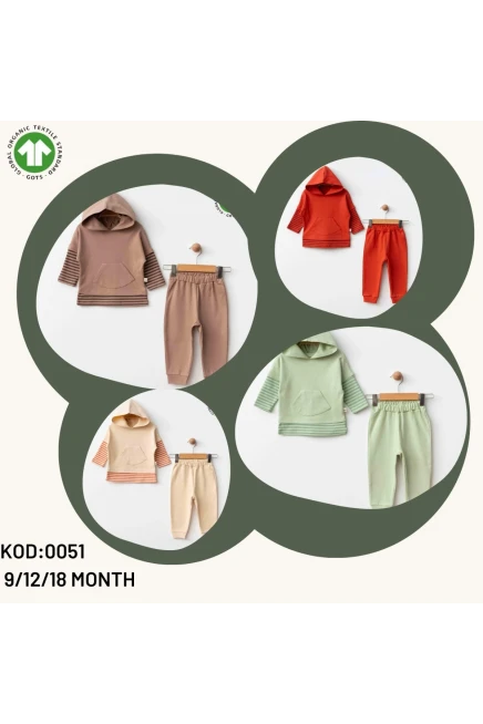 Kapüşonlu Eşofman Takımı