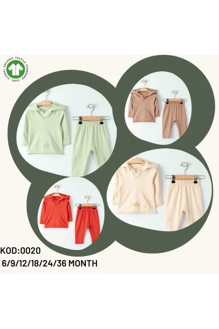 Kapüşonlu Eşofman Takımı