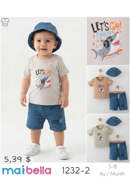 Tişörtlü Şort Takım