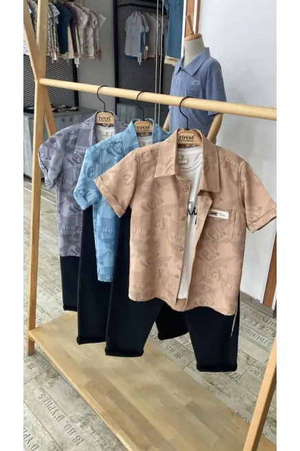 Gömlekli Tiişörtlü Pantalonlu Takım