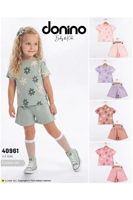 Tişörtlü Şort Takım