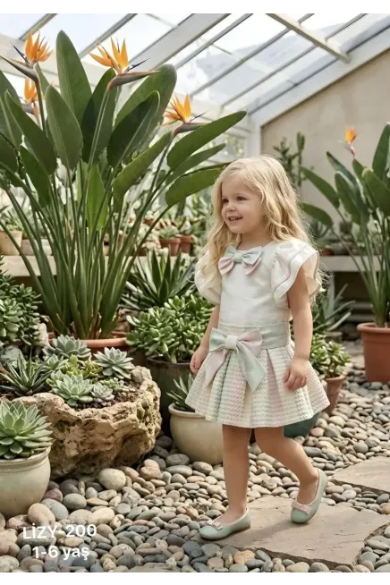 1-6 ЛЕТ девочка ОДЕВАТЬСЯ