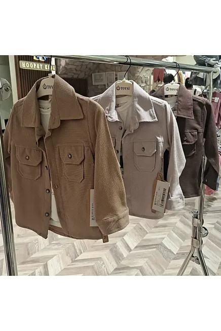Gömlekli Tişörtlü Pantolonlu Takım